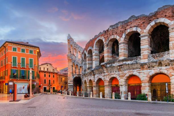 Arena - Verona Centro - Appartamento Elegante Екстер'єр фото