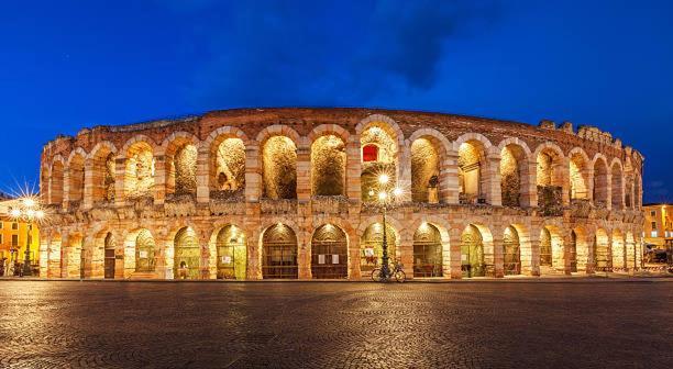 Arena - Verona Centro - Appartamento Elegante Екстер'єр фото